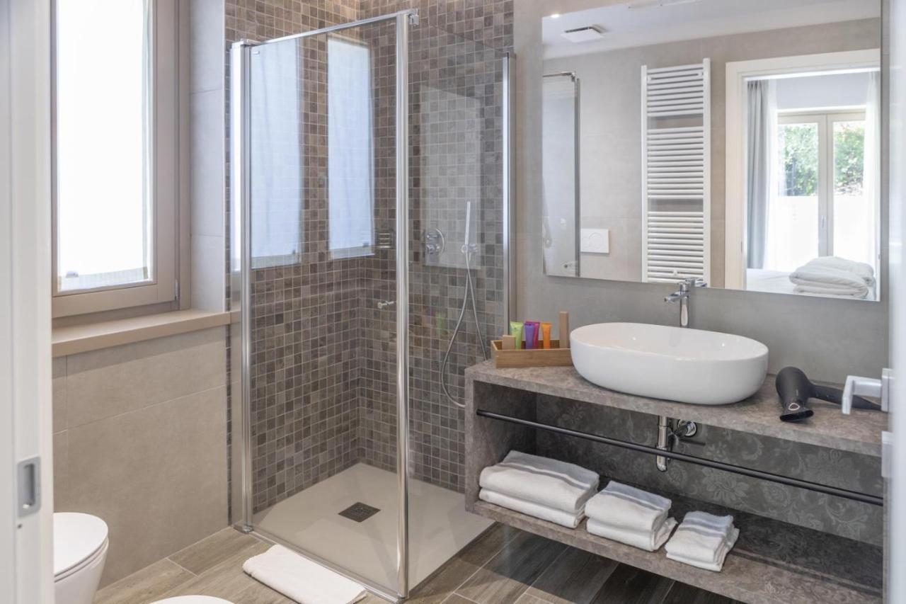 Relais Zenner Aparthotel Toscolano-Maderno Kültér fotó